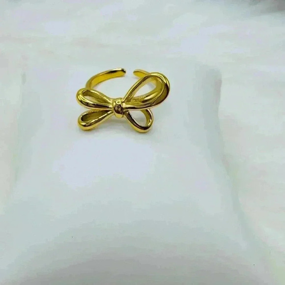 Women’s Stainless Steel Bowknot Open Ring - Picture 4 of 5